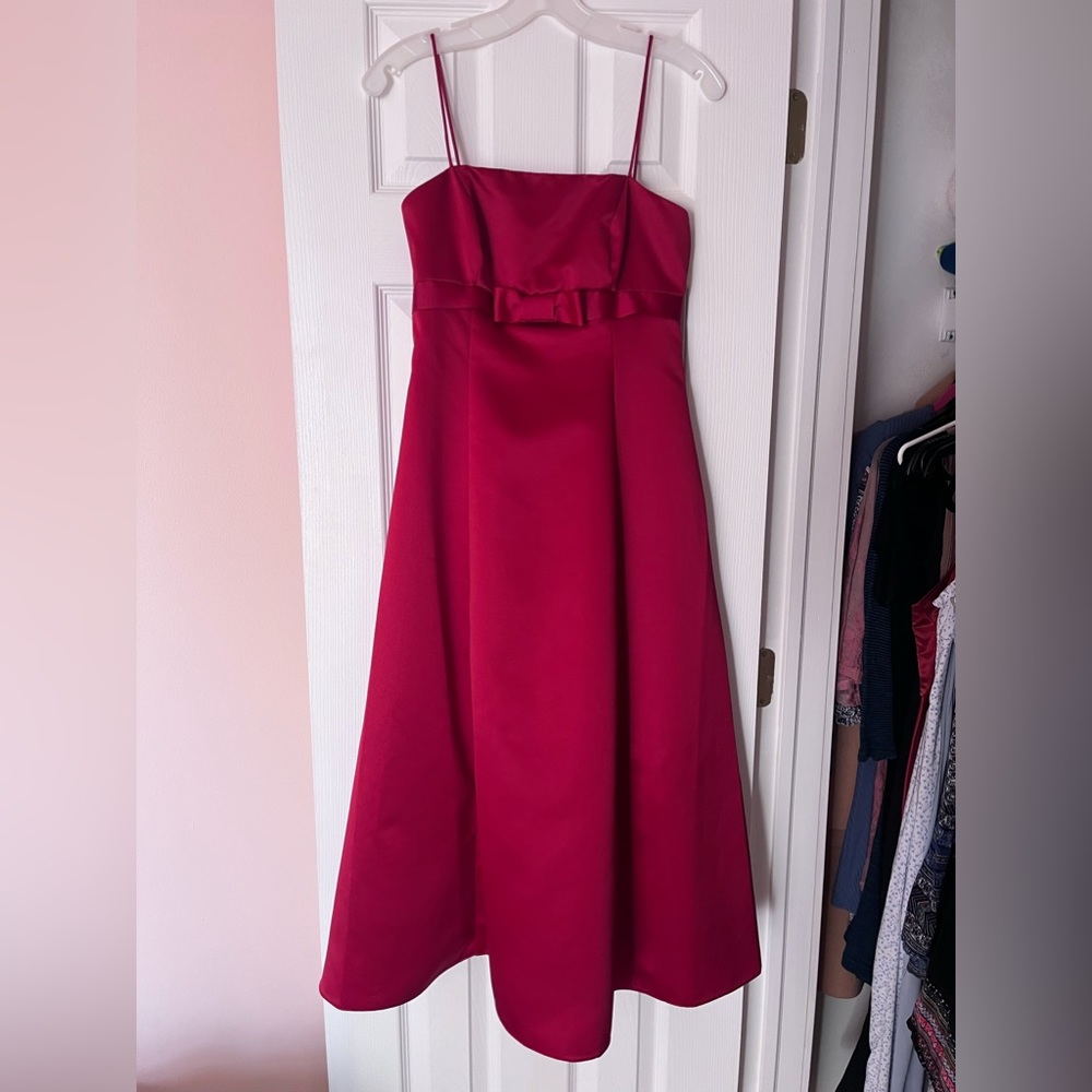 David’s Bridal T Length Red Dress Strapless
